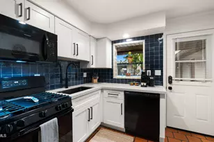 6950 E Earll Dr, Scottsdale, AZ 85251 - Photo 13