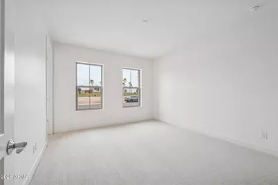 16673 W Whitton Avenue, Goodyear, AZ 85395 - Photo 9