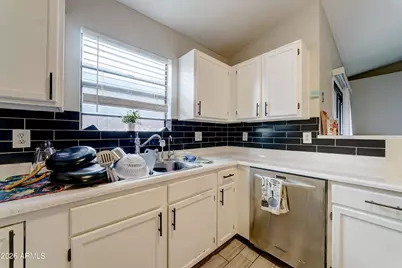 4006 N 88th Lane, Phoenix, AZ 85037 - Photo 9