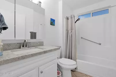 10712 W Camelot Circle, Sun City, AZ 85351 - Photo 9