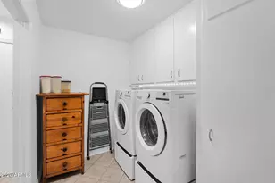 10712 W Camelot Cir, Sun City, AZ 85351 - Photo 15