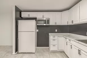 6025 S 13th St, Phoenix, AZ 85042 - Photo 25