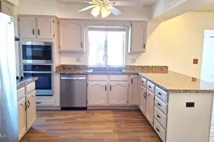 8350 E Lakeview Ave, Mesa, AZ 85209 - Photo 5