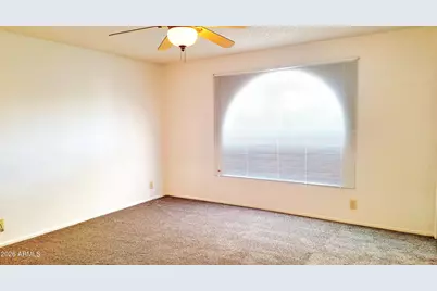 8350 E Lakeview Avenue, Mesa, AZ 85209 - Photo 9