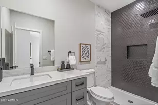 2601 E Clarendon Ave, Phoenix, AZ 85016 - Photo 33