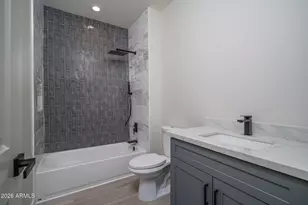 2601 E Clarendon Ave, Phoenix, AZ 85016 - Photo 7