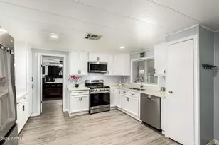 2650 W Union Hills Dr, Phoenix, AZ 85027 - Photo 7