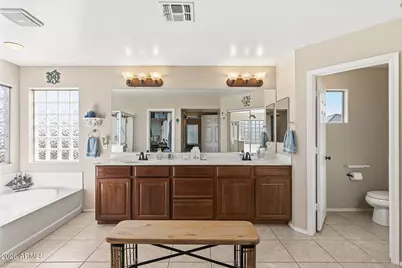 17837 W Watson Lane, Surprise, AZ 85388 - Photo 23