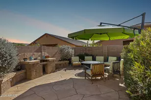 17837 W Watson Ln, Surprise, AZ 85388 - Photo 7