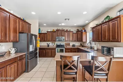 17837 W Watson Lane, Surprise, AZ 85388 - Photo 3