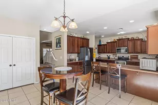 17837 W Watson Ln, Surprise, AZ 85388 - Photo 15
