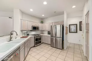 15220 W Las Brizas Ln, Sun City West, AZ 85375 - Photo 19