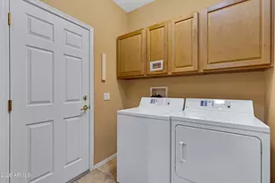 19253 N Hunters Run, Surprise, AZ 85387 - Photo 23