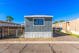 4605 S Priest Dr, Tempe, AZ 85282 - Photo 9