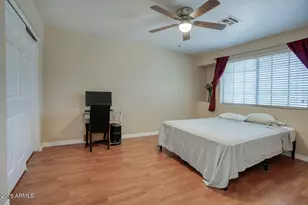 2210 E Paraiso Dr, Phoenix, AZ 85024 - Photo 33