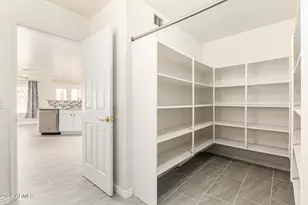 2210 E Paraiso Dr, Phoenix, AZ 85024 - Photo 11