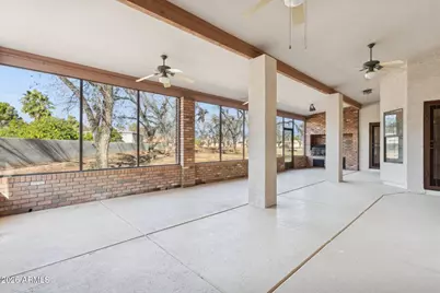 7002 W Surrey Avenue, Peoria, AZ 85381 - Photo 5