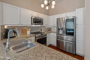 927 W Wendy Way, Gilbert, AZ 85233 - Photo 3