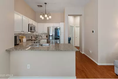 927 W Wendy Way, Gilbert, AZ 85233 - Photo 9