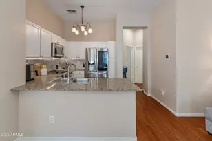 927 W Wendy Way, Gilbert, AZ 85233 - Photo 9