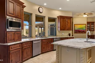 6562 E Cave Creek Rd, Cave Creek, AZ 85331 - Photo 27