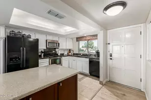 7424 N Via Camello Del Norte --, Scottsdale, AZ 85258 - Photo 11