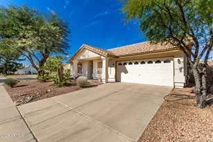 10910 W Mohawk Ln, Peoria, AZ 85373 - Photo 3