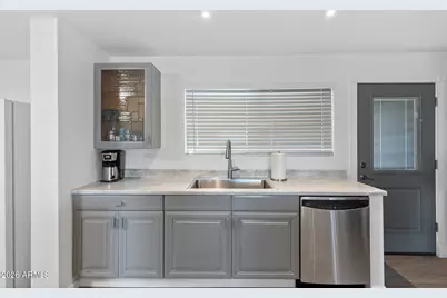 610 E Estevan Avenue, Apache Junction, AZ 85119 - Photo 17