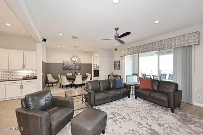 2048 E Park View Lane, Phoenix, AZ 85024 - Photo 9