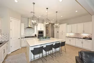 2048 E Park View Ln, Phoenix, AZ 85024 - Photo 15