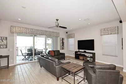 2048 E Park View Lane, Phoenix, AZ 85024 - Photo 7