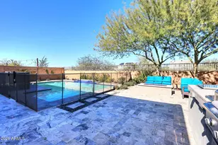 2048 E Park View Ln, Phoenix, AZ 85024 - Photo 39