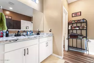 915 E Ruby Ct, Casa Grande, AZ 85122 - Photo 19