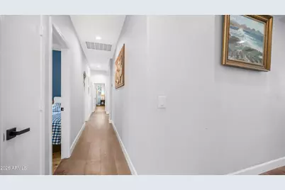 25084 N 68th Avenue, Peoria, AZ 85383 - Photo 9