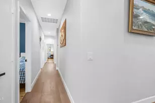 25084 N 68th Ave, Peoria, AZ 85383 - Photo 9