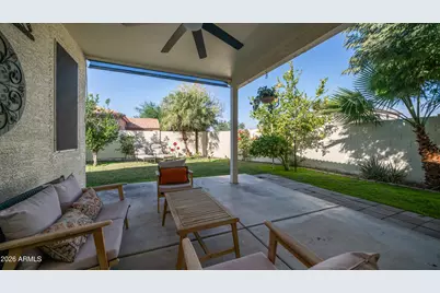 25084 N 68th Avenue, Peoria, AZ 85383 - Photo 29