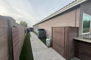 1567 N Tucana Ct, Gilbert, AZ 85234 - Photo 25