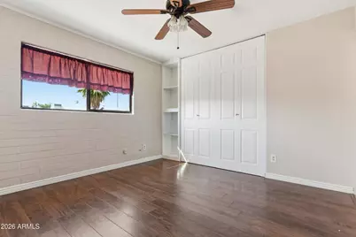 18212 N 34th Lane, Phoenix, AZ 85053 - Photo 13