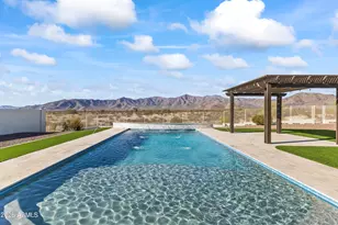 8424 N 194th Dr, Waddell, AZ 85355 - Photo 1