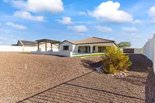 8424 N 194th Dr, Waddell, AZ 85355 - Photo 41