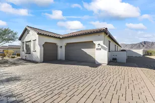 8424 N 194th Dr, Waddell, AZ 85355 - Photo 3