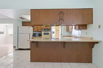 4925 W Grandview Road, Glendale, AZ 85306 - Photo 11