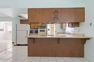 4925 W Grandview Rd, Glendale, AZ 85306 - Photo 11