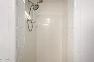 1941 W Mitchell Dr, Phoenix, AZ 85015 - Photo 23