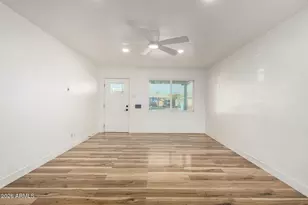 1941 W Mitchell Dr, Phoenix, AZ 85015 - Photo 7