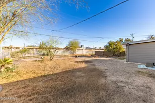 9016 W Santa Cruz Blvd, Arizona City, AZ 85123 - Photo 25