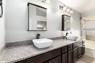 3807 E Cathedral Rock Dr, Phoenix, AZ 85044 - Photo 19