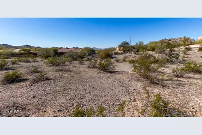 10817 S Sunset Drive #32, Goodyear, AZ 85338 - Photo 5