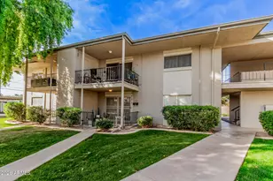 4394 N 36th St, Phoenix, AZ 85018 - Photo 1