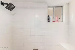 4394 N 36th St, Phoenix, AZ 85018 - Photo 13